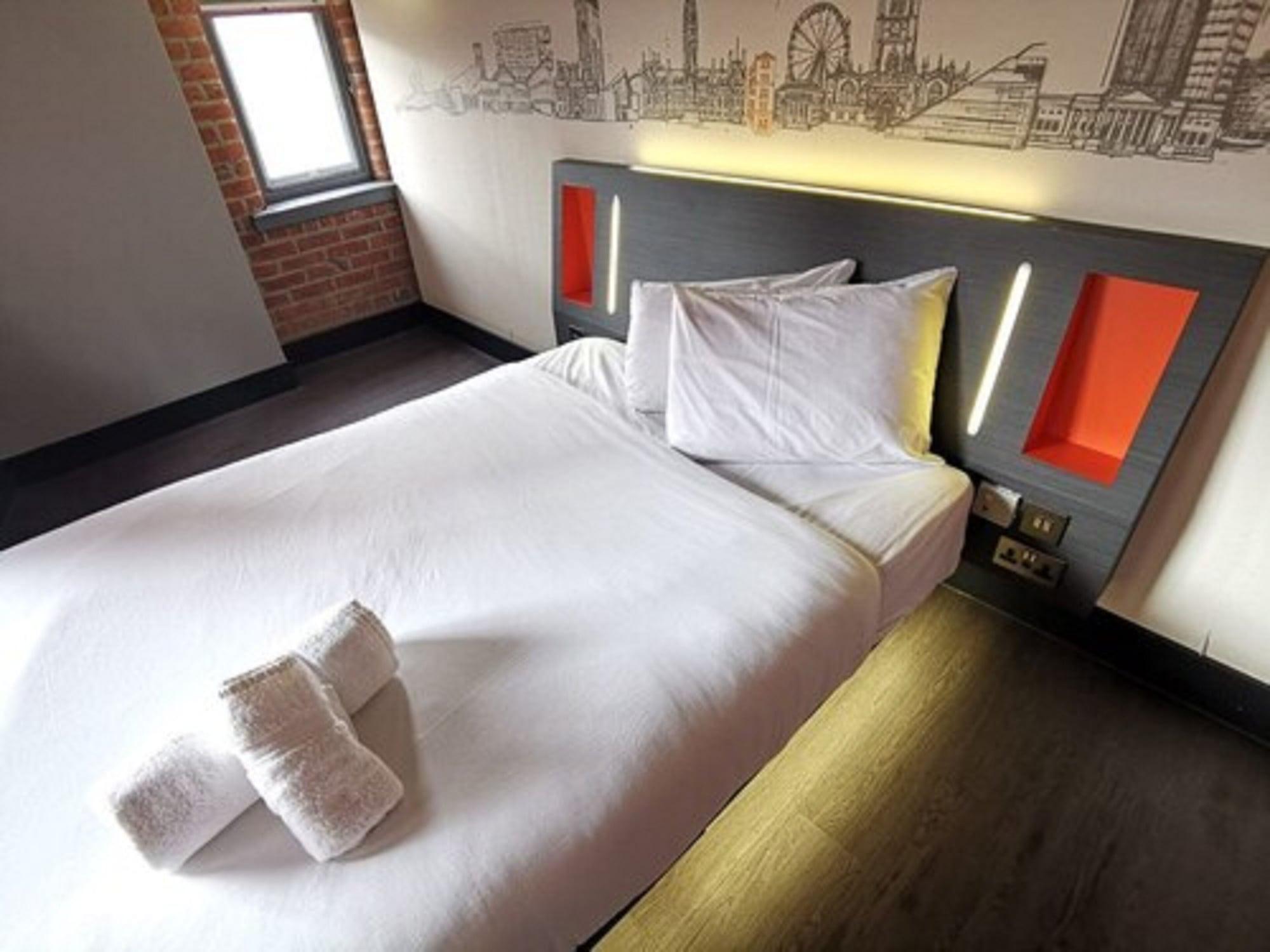 อีซีโฮเต็ล แมนเชสเตอร์ Hotel ภายนอก รูปภาพ