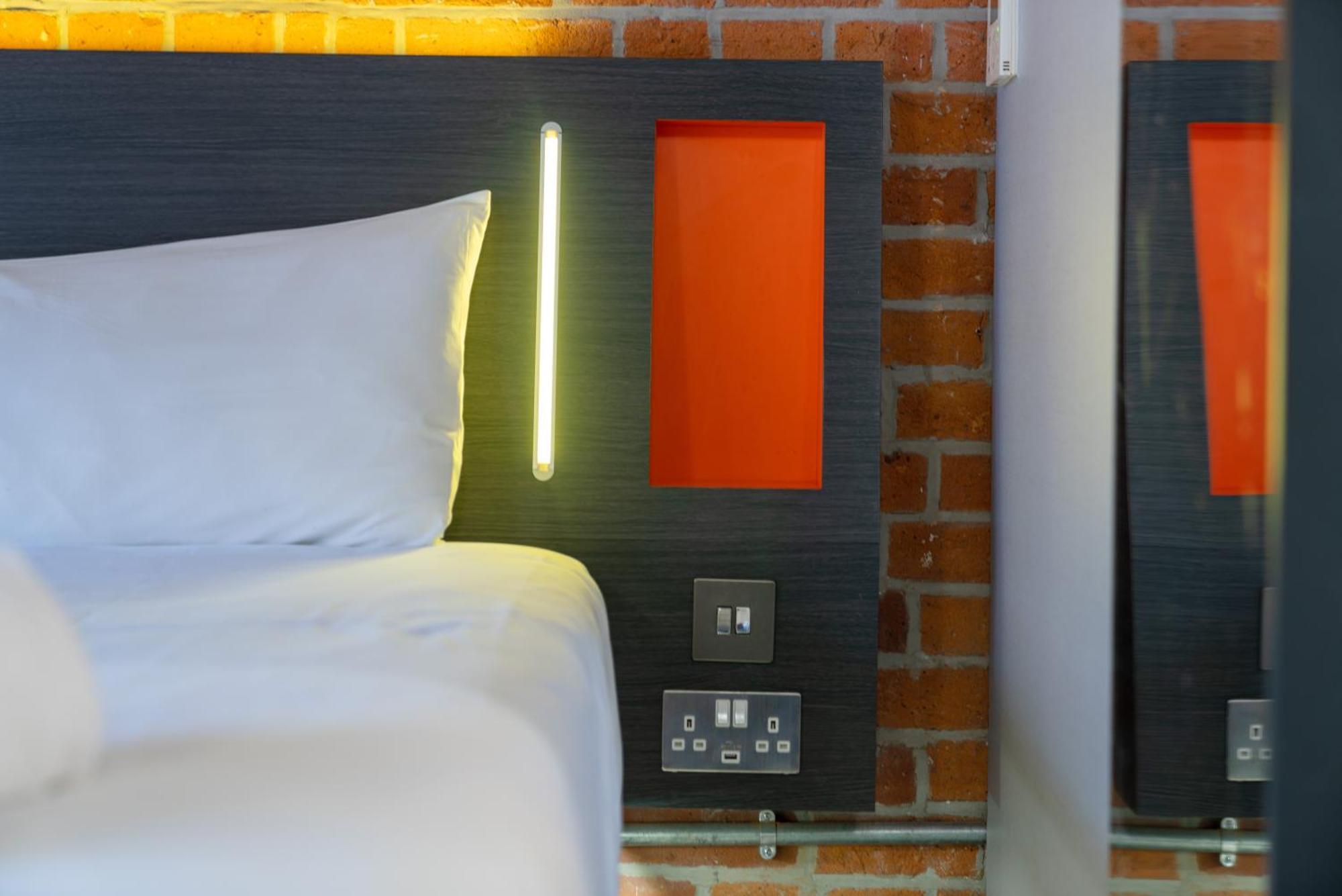 อีซีโฮเต็ล แมนเชสเตอร์ Hotel ภายนอก รูปภาพ